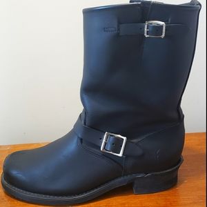 FRYE Men's Engineer 12R Boots